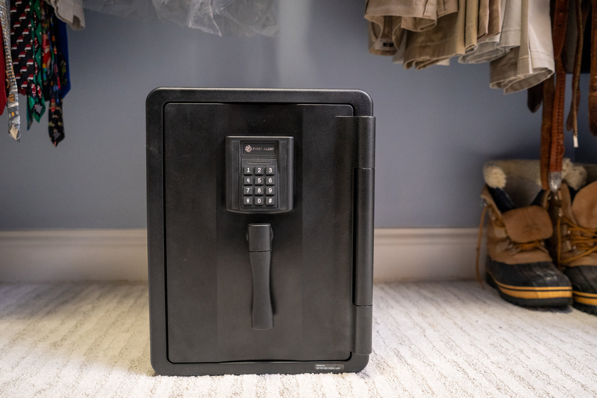 First Alert Fireproof and Waterproof Security Safe, .92 CU FT, 30 minute Fire Rating @ 1550, Fire Proof UL Rated Fire Safe. Features Digital Electronic Lock w/ Emergency Access Override Key & Bolt Down Kit Model 2911DF-BDC